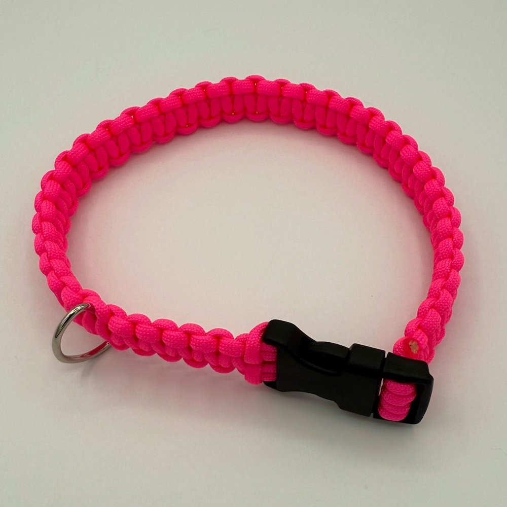 Bright Pink Paracord Dog Collar
